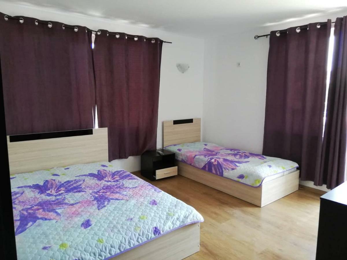 Къща За Гости "Пердика" Hotel Obzor Kültér fotó