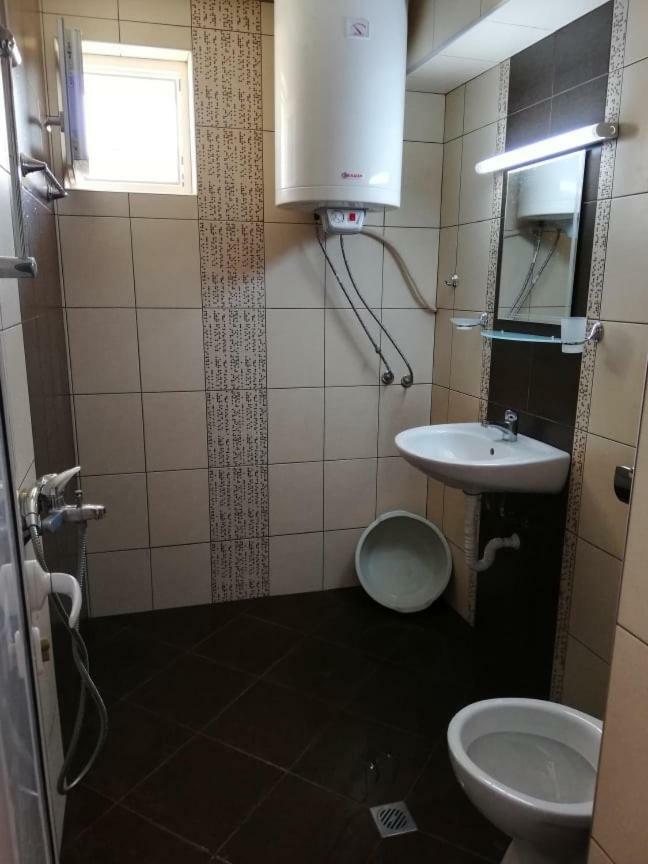 Къща За Гости "Пердика" Hotel Obzor Kültér fotó